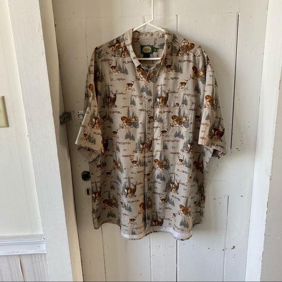 Cabela’s Deer Theme Cotton Pique Men’s Shirt - Picture 3 of 9